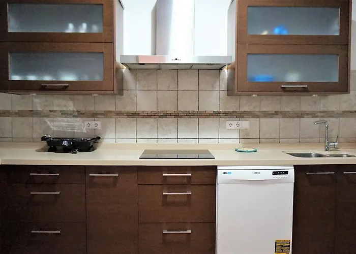 Born 23 - House With Pool In The Centre Of Lluchmayor. Free Wifi