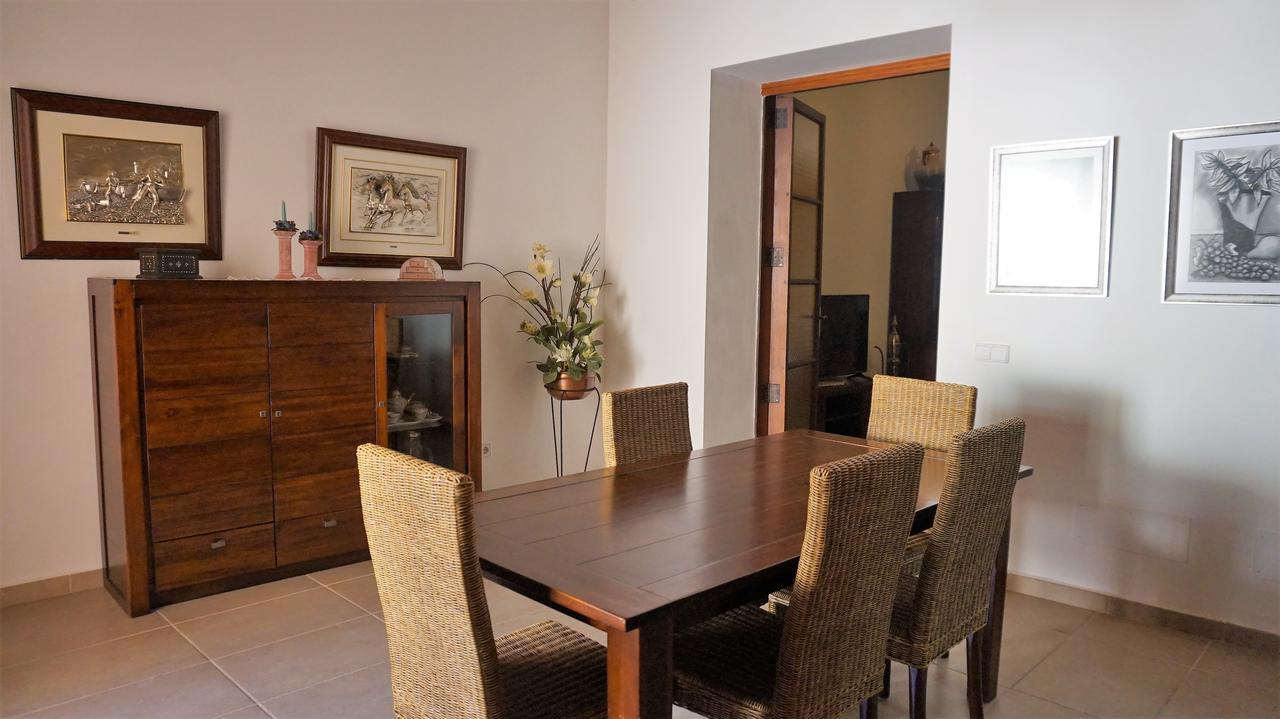 Born 23 - House With Pool In The Centre Of Lluchmayor. Free Wifi Hébergement de vacances