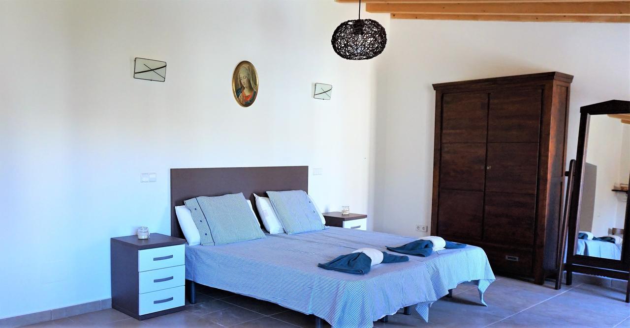 Born 23 - House With Pool In The Centre Of Lluchmayor. Free Wifi Hébergement de vacances Llucmajor (Mallorca)