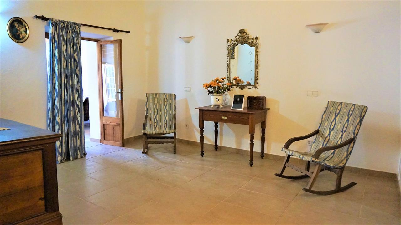 Born 23 - House With Pool In The Centre Of Lluchmayor. Free Wifi Hébergement de vacances Llucmajor (Mallorca)